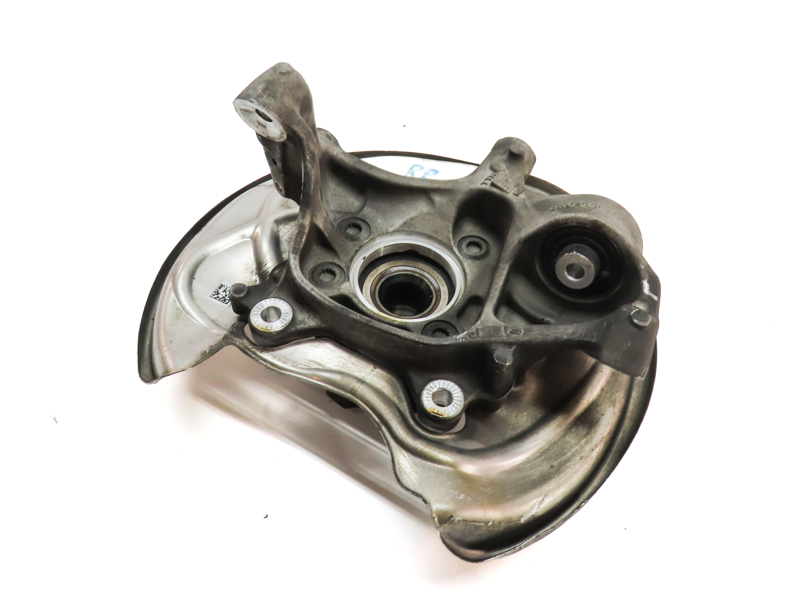 17-19 AUDI A4 A5 S5 (B9 8W 8W6) REAR RIGHT PASSENGER SPINDLE KNUCKLE HUB BEARING — exact item pictured